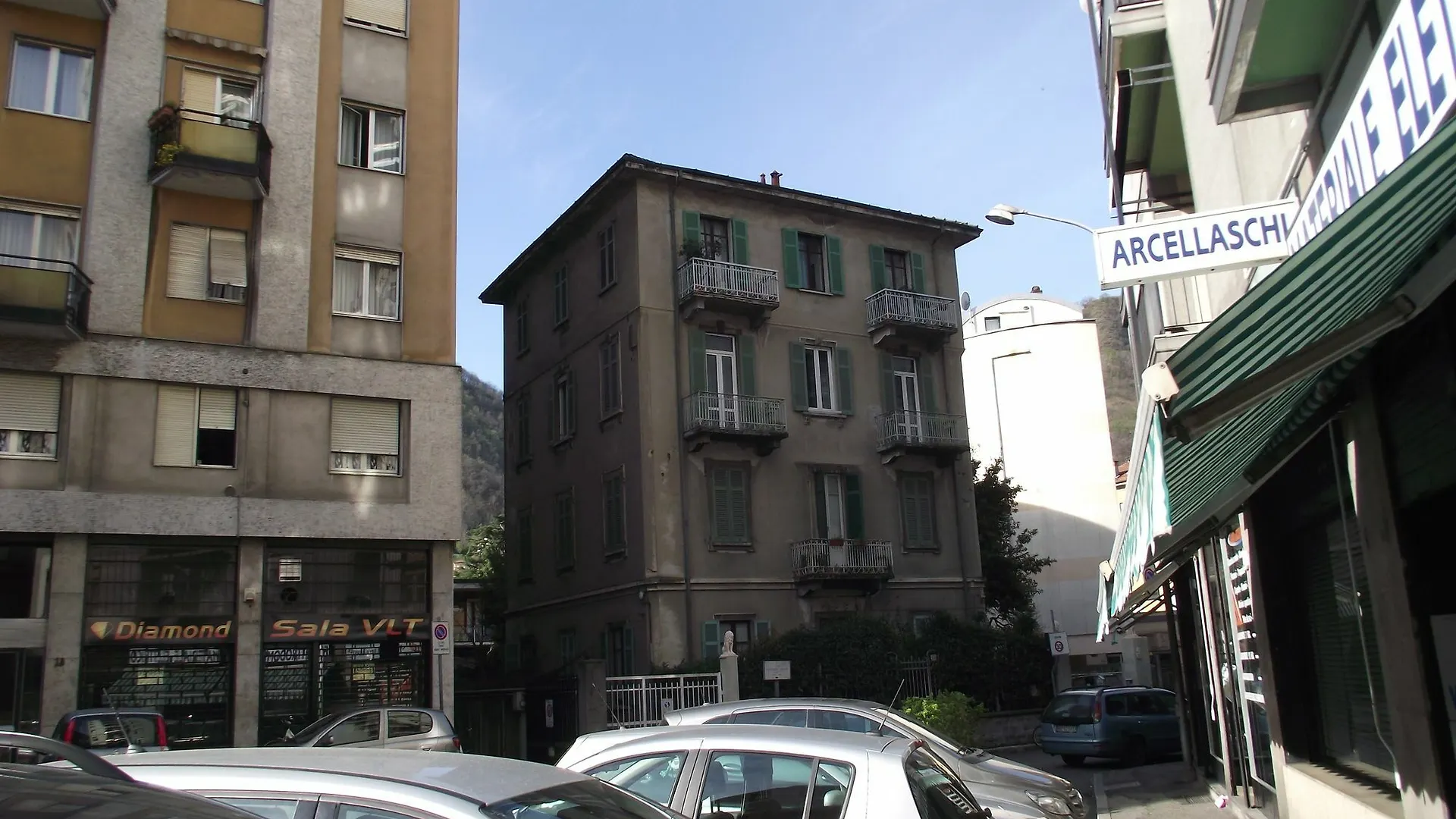 Bed & Breakfast B&B Ai Tre Leoni Lake Como Italy