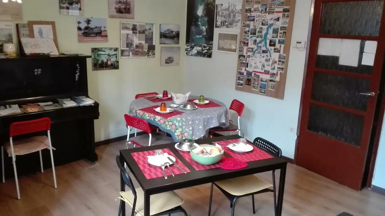 B&B Ai Tre Leoni Lake Como 0*,  Italy